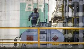 Petrobras anuncia redução de R$ 0,15 no preço da gasolina