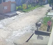 Polícia identifica suspeito de agredir cachorro a pauladas em Arapiraca