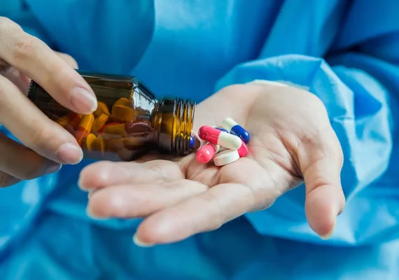 Preço de medicamentos hospitalares volta a subir no Brasil