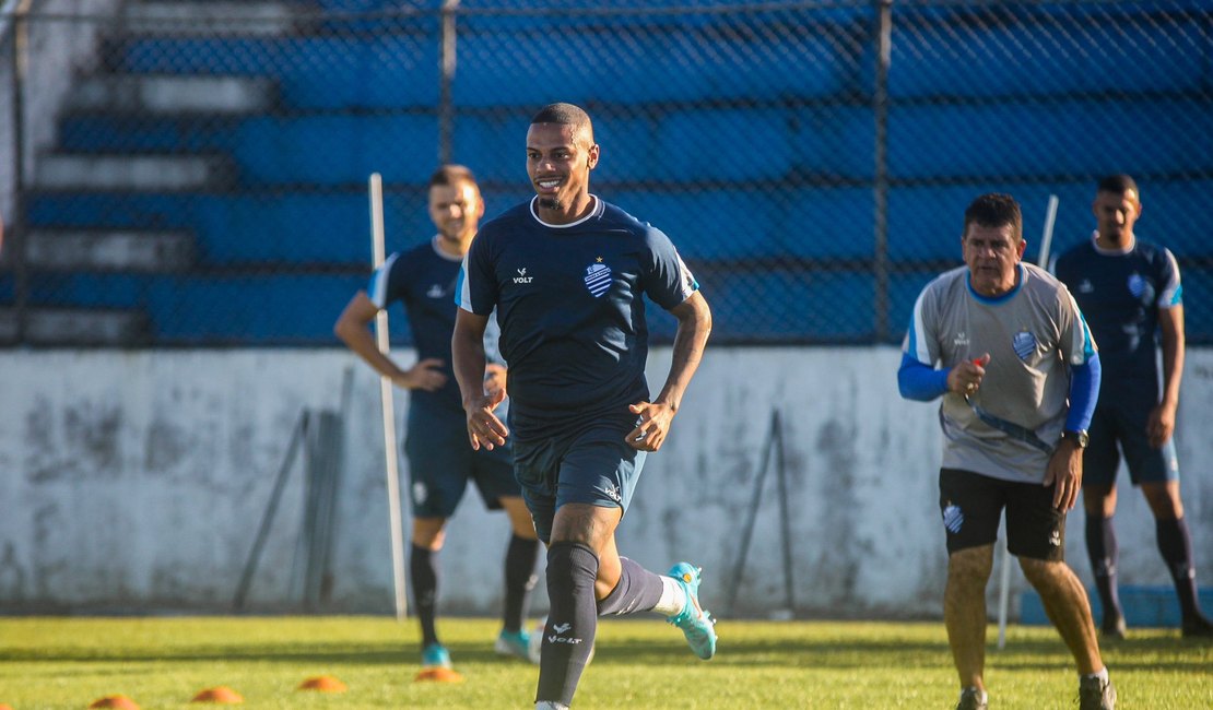 Fora do Z-4, CSA tem semana livre para buscar sequência positiva