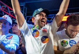 Com forte emoção, Davi Maia reúne apoiadores em Quebrangulo