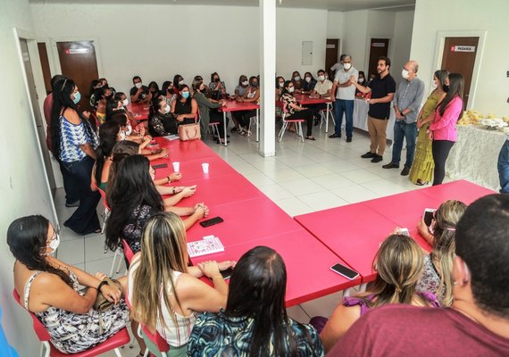 Prefeito Ronaldo Lopes reúne articuladores da SEMED Penedo