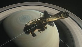Chiado de plasma revela interação inédita entre Saturno e Encélado captada