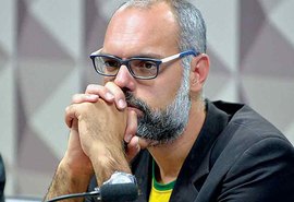 Mensagens interceptadas: Allan dos Santos usou estagiária do STF como informante