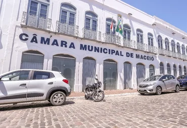 Câmara de Maceió prepara novo aumento de vereadores para 29