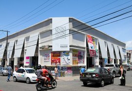 Mau funcionamento na parte elétrica causa princípio de incêndio no Shopping Popular