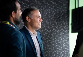 Quero transformar esse Estado no melhor do NE, diz Renan Filho em sabatina