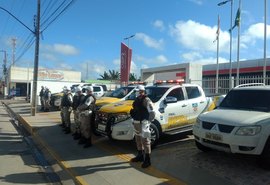 Em Teotônio Vilela PM faz patrulhamento para evitar reabertura do comércio