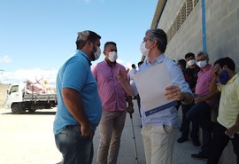 Vereador discute desperdício do dinheiro público em prédios da Semed