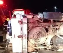 Motorista embriagado é preso após sacar arma e causar acidente que deixou cinco feridos