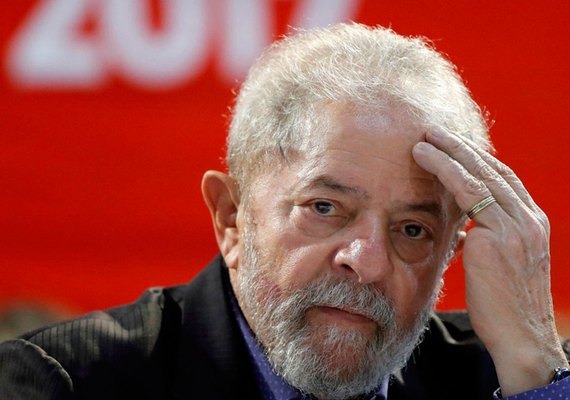 Lula pede a STJ e STF que garantam direito de recurso em liberdade