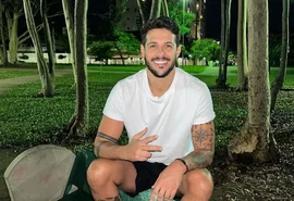 Rodrigo Mussi já fica de pé e dá os primeiros passos, diz irmão