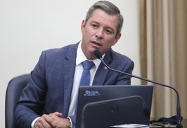 Deputado denuncia falta de tomógrafos na rede pública de Saúde