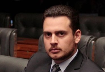 Filiação de Nivaldo ao PP gera crise e ameaça saída de prefeito; entenda