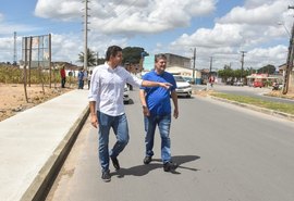 Nova Maceió: Prefeito vistoria Av. Humberto Gomes de Barros