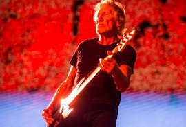 Roger Waters critica Bolsonaro em seu show em SP