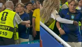 Filho de Neymar é barrado e precisa provar quem é para entrar em campo