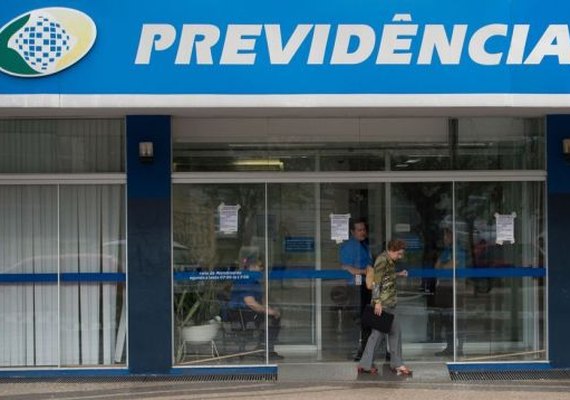 INSS começa a pagar segunda parcela do 13º de aposentados