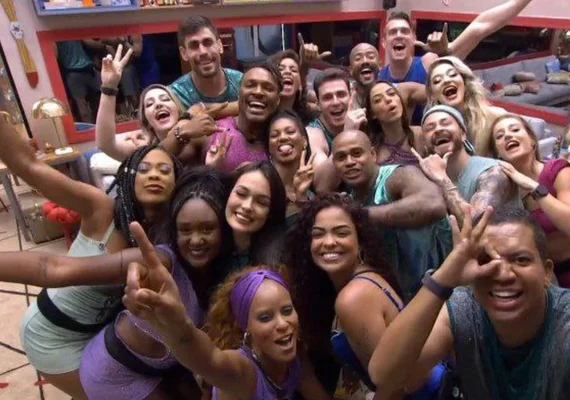 Ex-BBB confessa frustração após o programa: 'Esperava mais dos números'