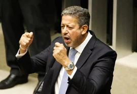 Sem transferir votos para Cunha, Arthur Lira ataca Collor para conquistar bolsonaristas