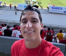 Ex-BBB prestigia final do Alagoano em Maceió; confira