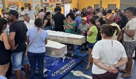 Luto no Agreste: Coité do Noia se despede das vítimas de tragédia com ônibus de romeiros