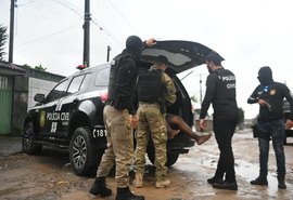 Operações  policiais cumprem mais de 70 mandados em Alagoas e Santa Catarina