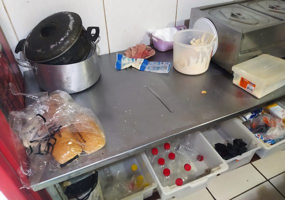 Sandubaria é interditada por más condições de higiene na Serraria
