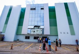 “Clima de terror”:  prestadoras de serviço à Prefeitura de Maceió denunciam “calotes” e ameaças