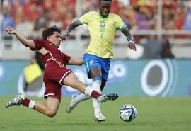 Eliminatórias: Brasil joga mal e não passa de empate com a Venezuela