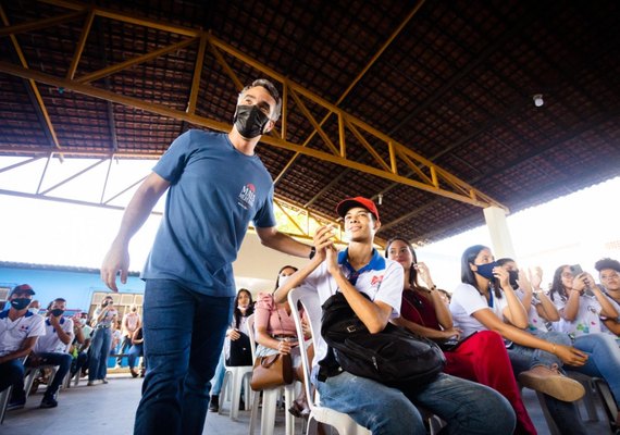 Cartão Escola 10 é aprovado na ALE e deve entrar em vigor ainda este ano