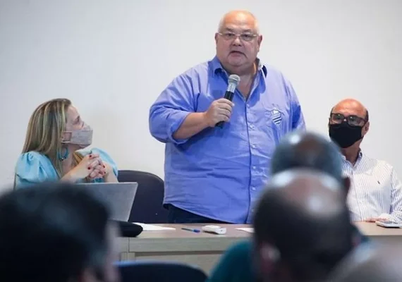 CSA deve anunciar novo atacante nesta semana