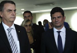 Bolsonaro tem acordo com Moro para afastar alvos de denúncias robustas