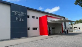Homem atira contra PM, tenta fugir pela janela, é baleado e preso em Viçosa