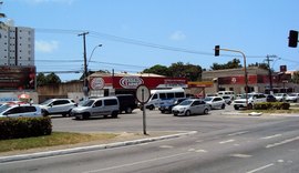 Manifestações continuam na Av. Fernandes Lima