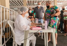 Pontos de vacinação contra a Covid-19 passam a funcionar de segunda a sábado em Maceió