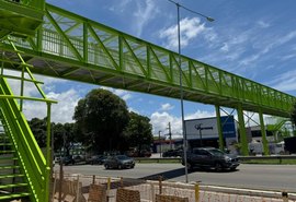 Passarela do Canaã tem serviços 90% concluídos