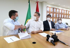 Governo de AL oficializa entrega de PCCS à Assembleia; veja detalhes