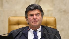 Presidente da Frente de Prefeitos pede posicionamento de Fux sobre cultos