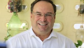 Luciano Barbosa anuncia saída do governo de AL