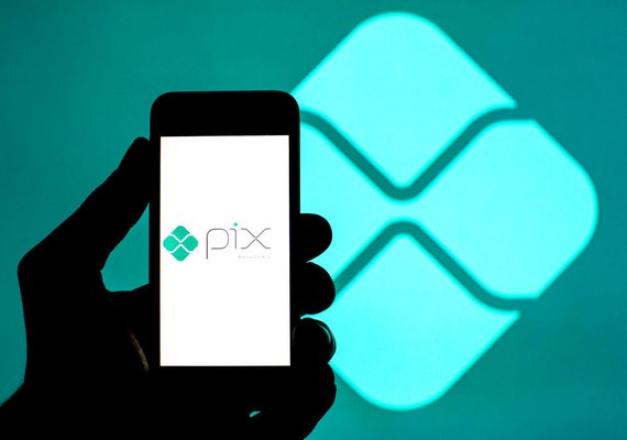 Em Alagoas, Pix movimenta R$ 3,6 bilhões em outubro
