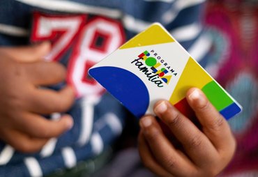 Caixa paga hoje Bolsa Família a beneficiários com NIS de final 3