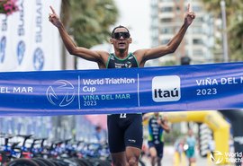 Brasil conquista dobradinha na Copa do Mundo de triatlo