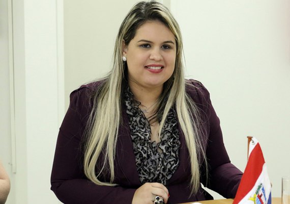 Rumores da volta de Mellina Freitas ao governo de AL