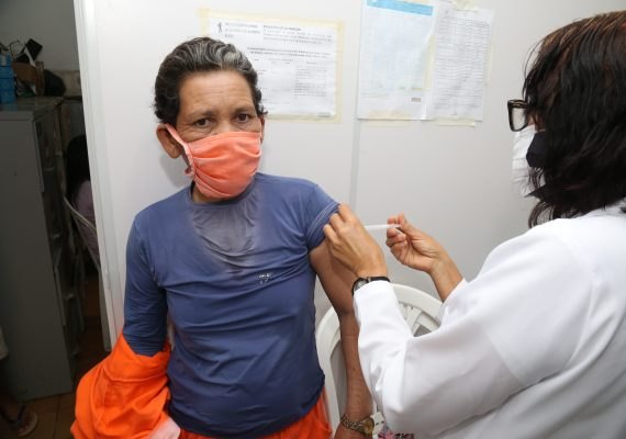 Marechal Deodoro realiza dia 'D' de vacinação contra influenza, nesta quinta