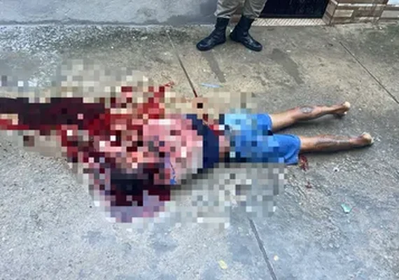 Homem é achado morto com sinais de violência no Jacintinho