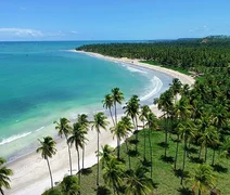 Praia do Patacho é eleita uma das praias mais limpas do Brasil