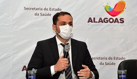 Secretário da saúde de AL pede que público jovem não aglomere e espere por vacinação