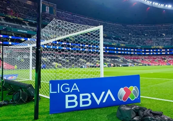 Fim de acessos e rebaixamentos gera protestos e crise no futebol mexicano