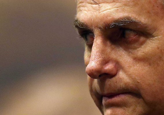Deputados pedem ao Ministério Público investigação contra Bolsonaro